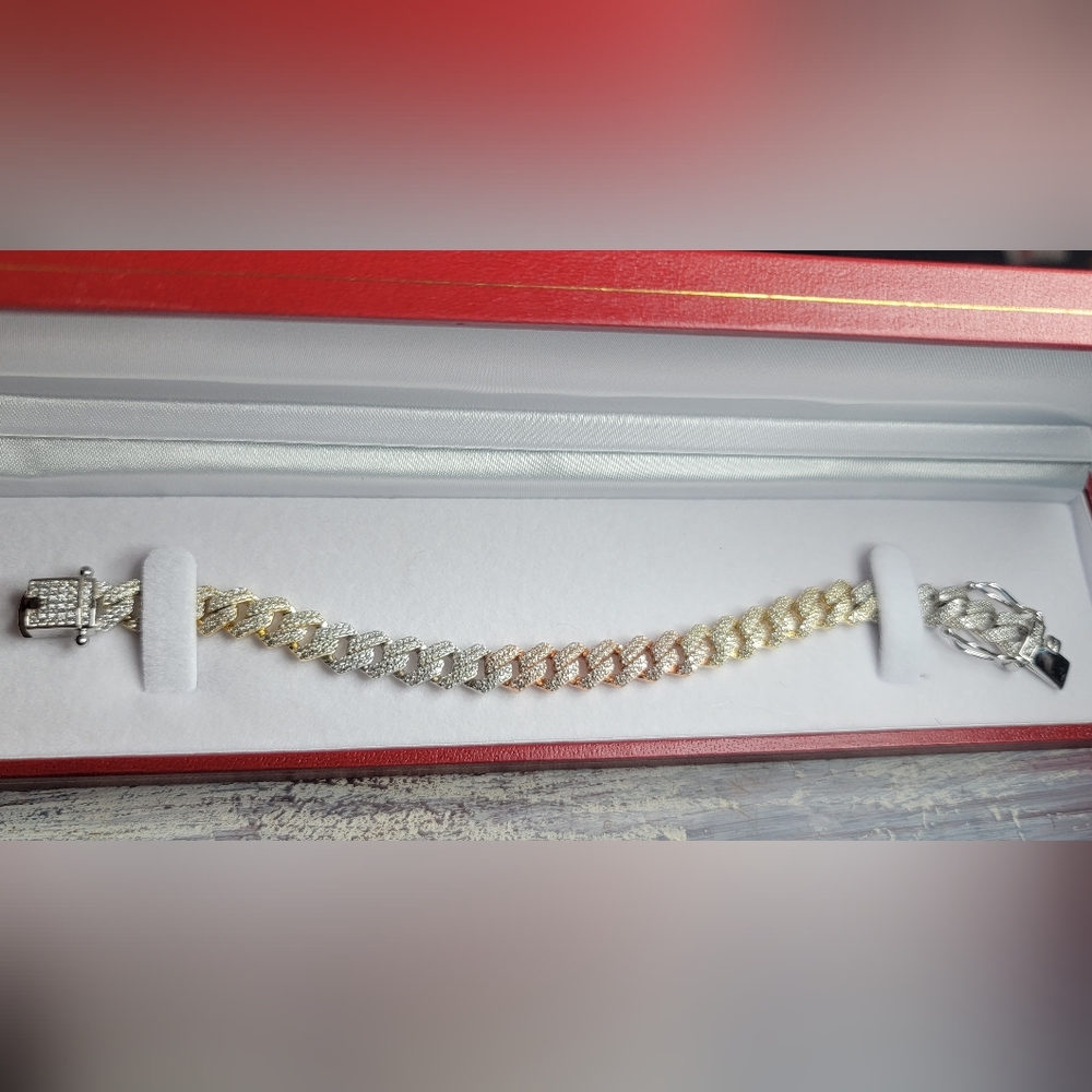 Tri-color cuban link bracelet